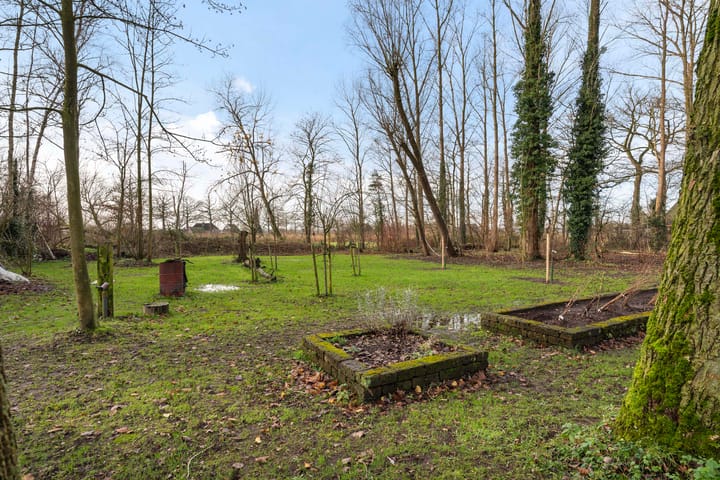 Foto 23 van Teugseweg 3