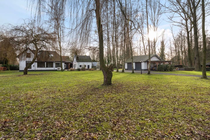 Foto 29 van Teugseweg 3