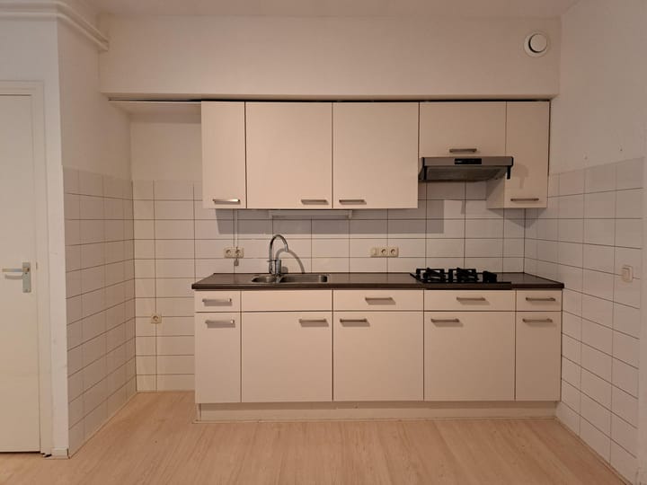 Foto 6 van Vijfharingenstraat 8-C10