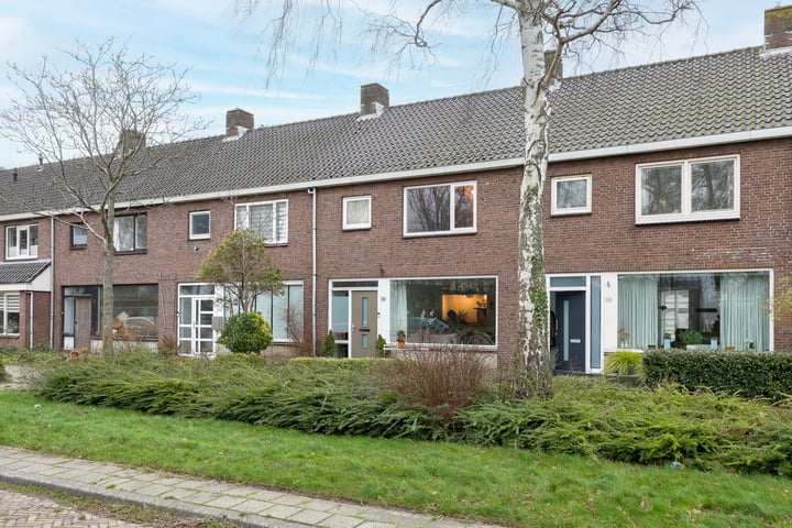 Bekijk foto 1 van Johannes Poststraat 16