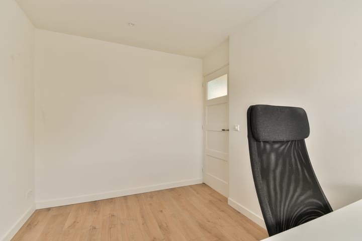 Photo 21 of Admiraal van Ghentlaan 5