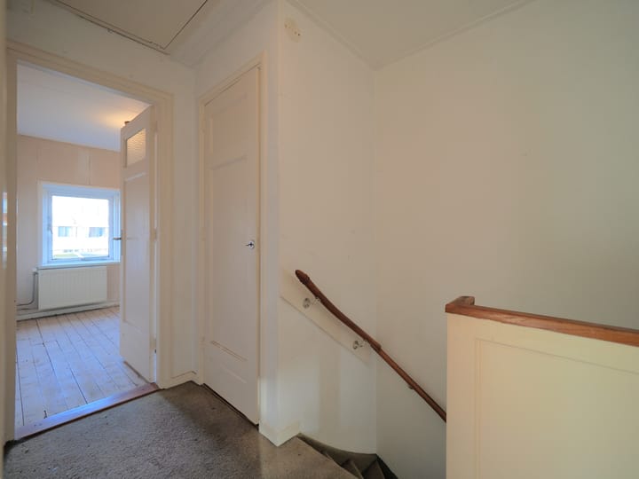 Photo 16 of Wilhelminastraat 16