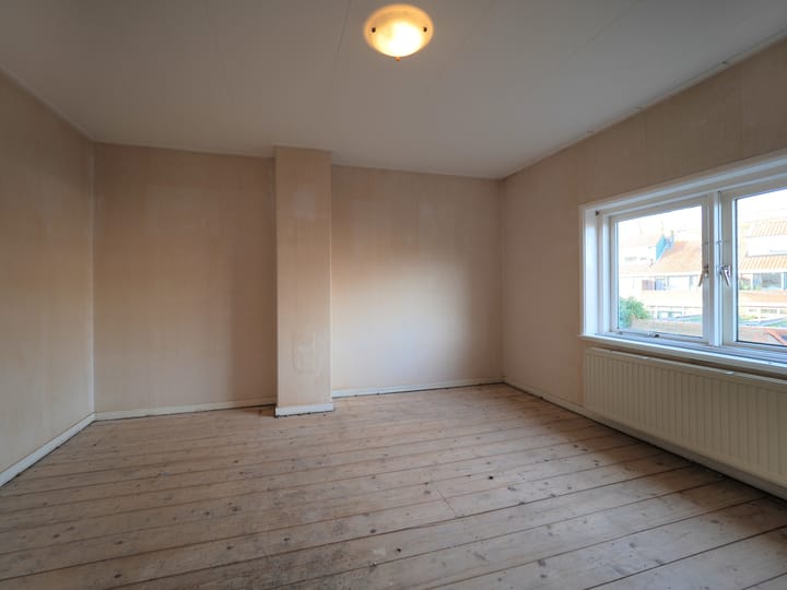 Photo 18 of Wilhelminastraat 16