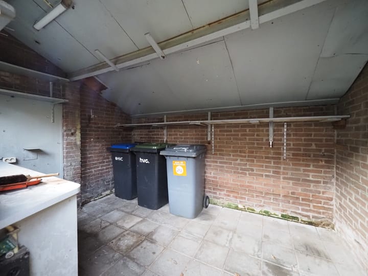 Photo 32 of Wilhelminastraat 16