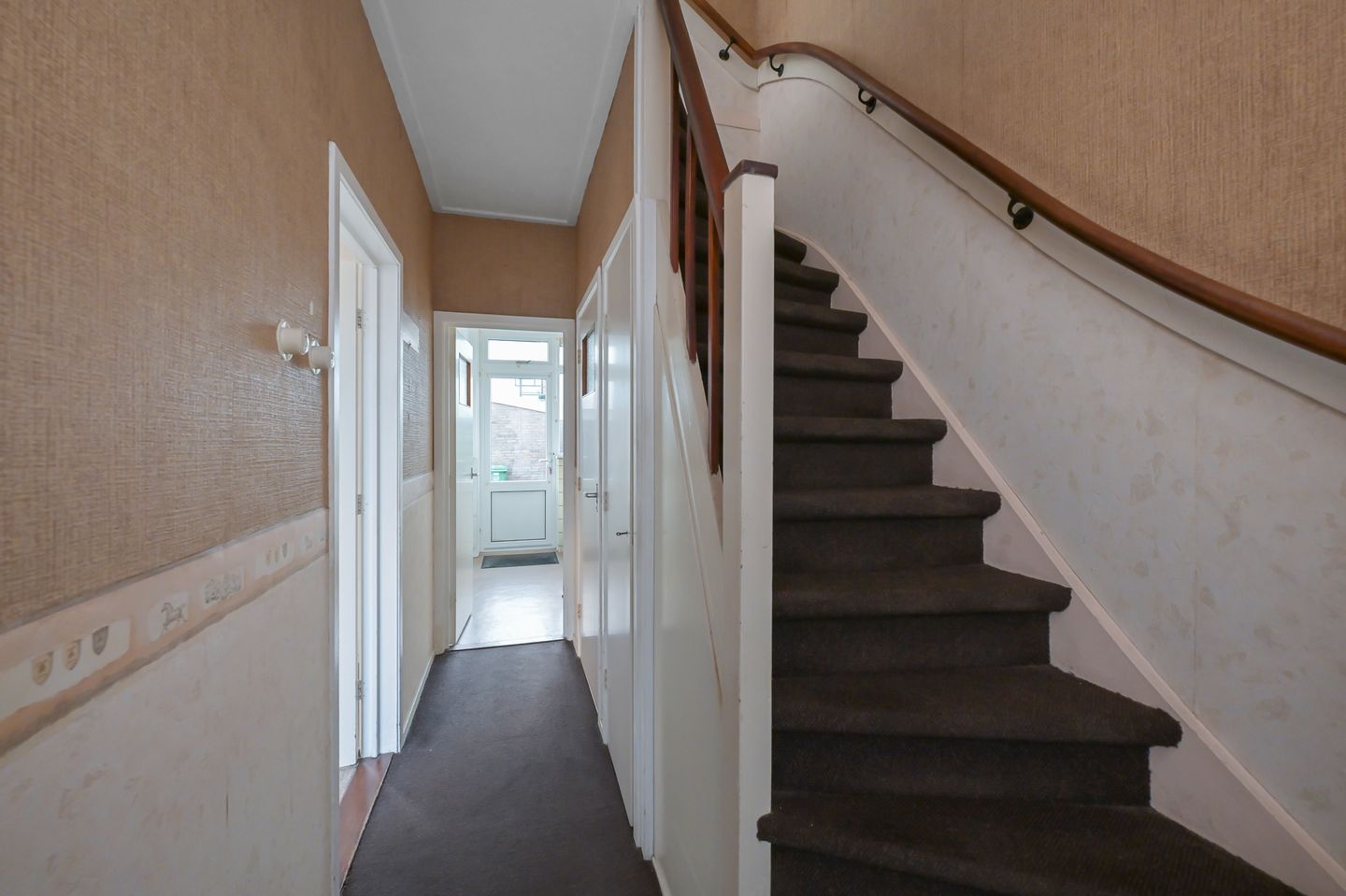 Foto 10 van Karl Marxstraat 1