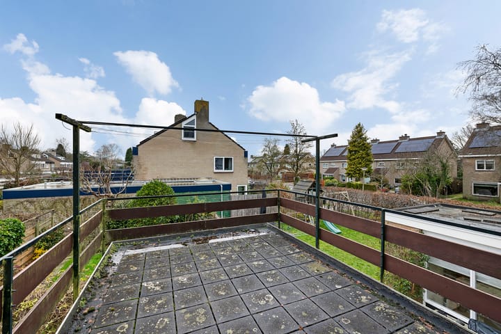 Foto 19 van Kamperfoelieweg 4