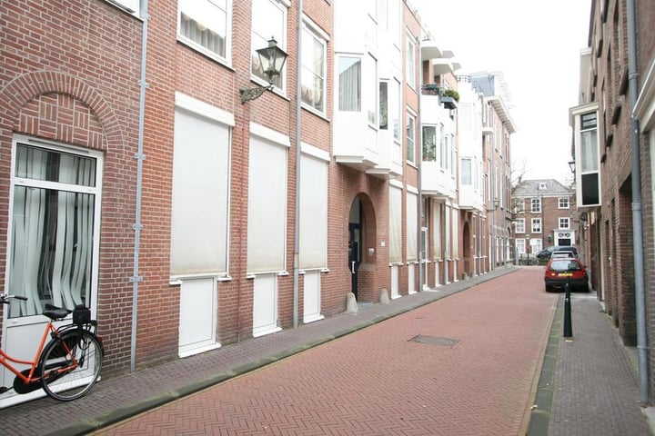 Bekijk foto 1 van Laan van Roos en Doorn 5-E