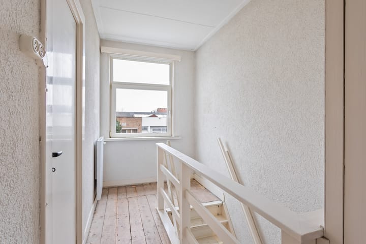 Foto 8 van Bentrotstraat 23