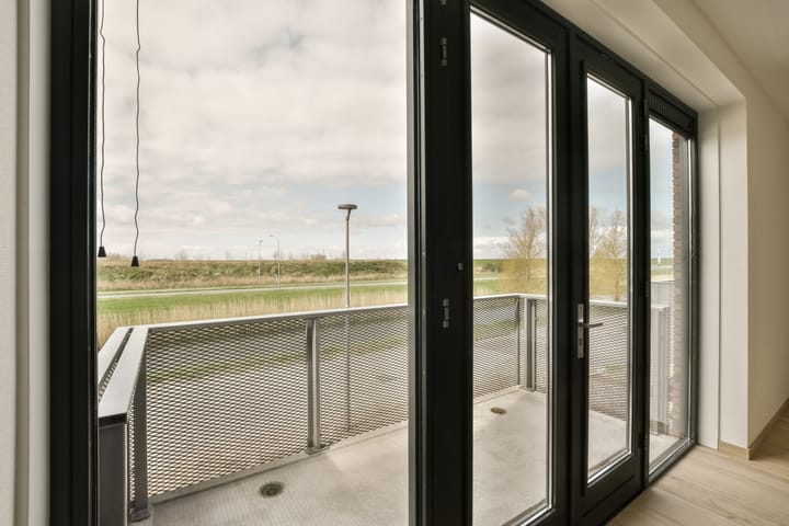 Photo 5 of Adriaen Blockstraat 42-C