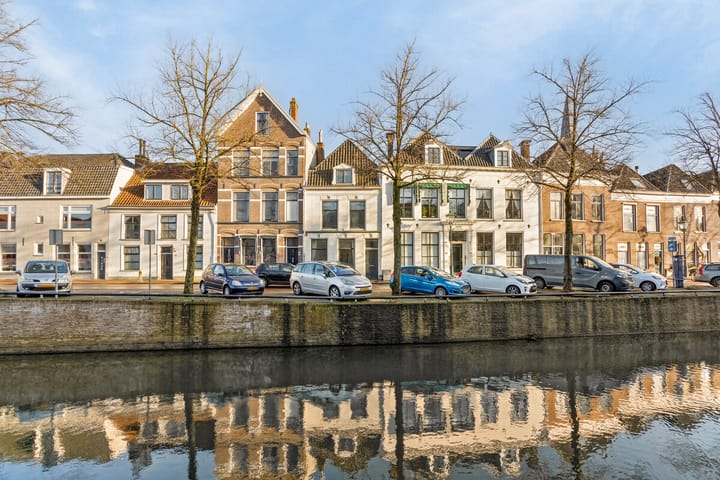 Foto 9 van Burgwal 37