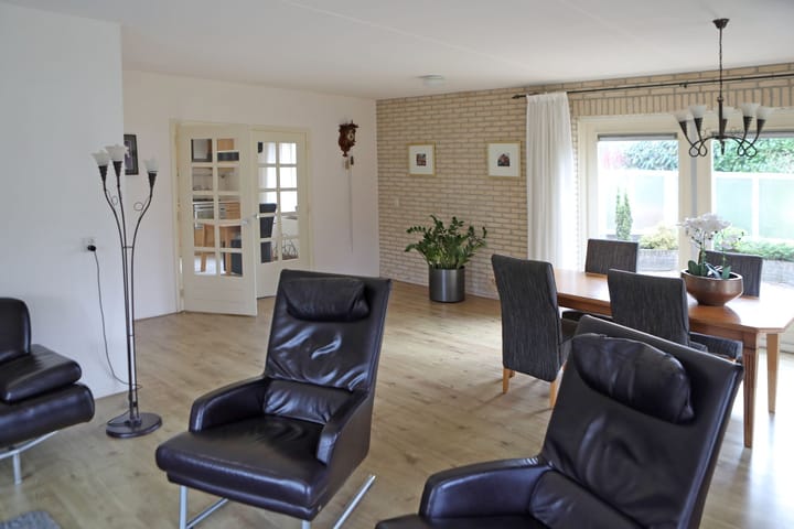 Foto 13 van Boomvalk 12