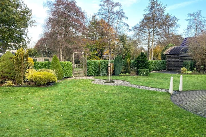 Foto 42 van Boomvalk 12