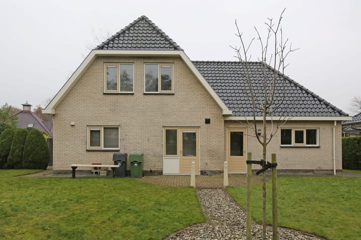 Foto 47 van Boomvalk 12