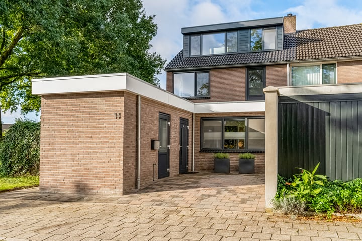 Bekijk foto 1 van Grijpskerkstraat 14