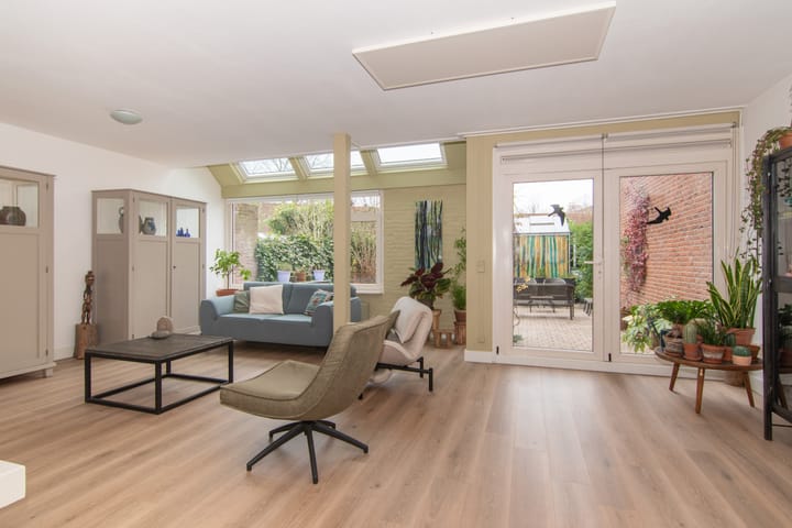 Foto 2 van Lavendeltuin 15