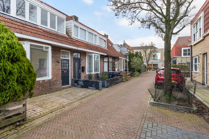 Foto 2 van Asterstraat 8