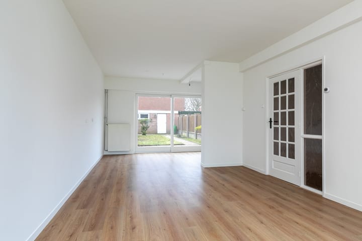 Foto 10 van Maanstraat 16