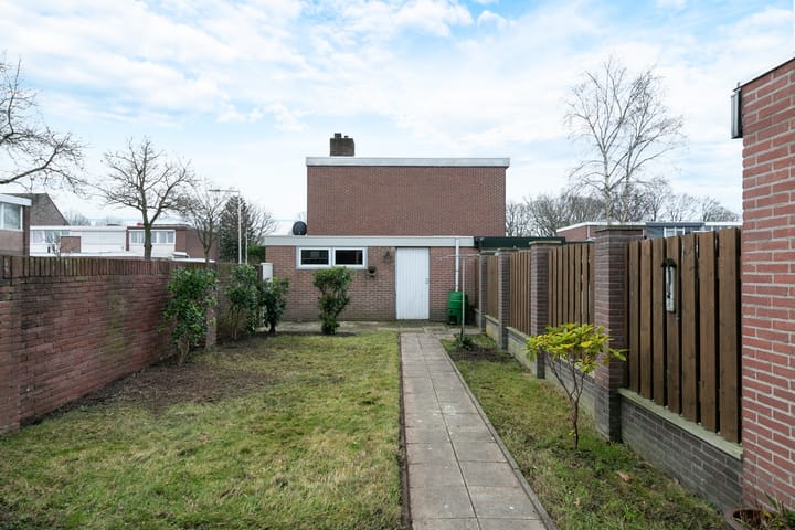 Foto 28 van Maanstraat 16