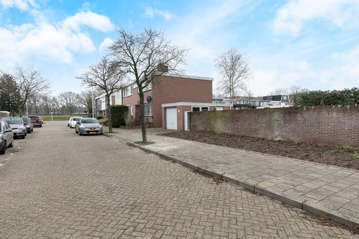 Foto 35 van Maanstraat 16