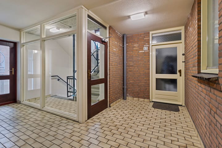 Foto 4 van Romeinenplein 63