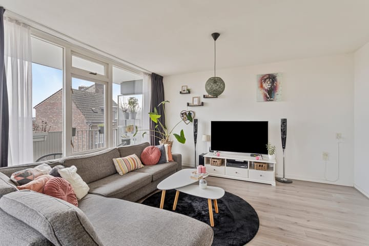 Foto 9 van Romeinenplein 63