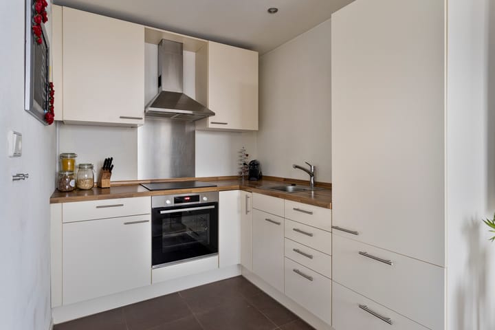 Foto 12 van Romeinenplein 63