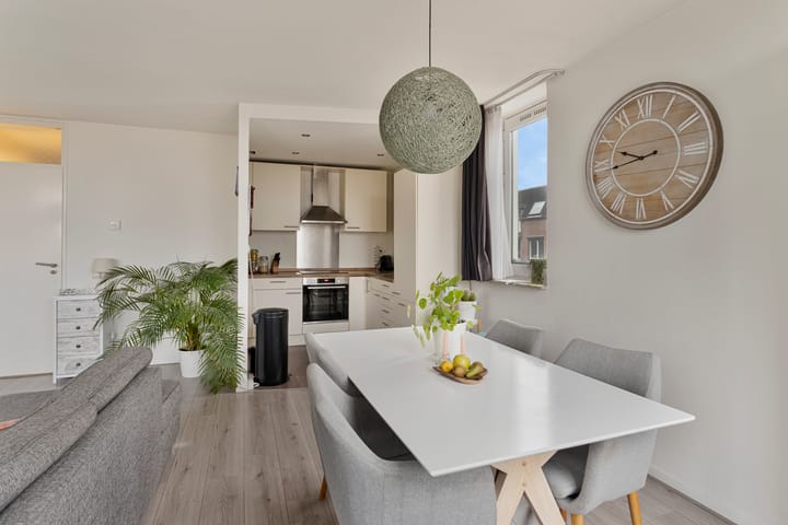 Foto 11 van Romeinenplein 63