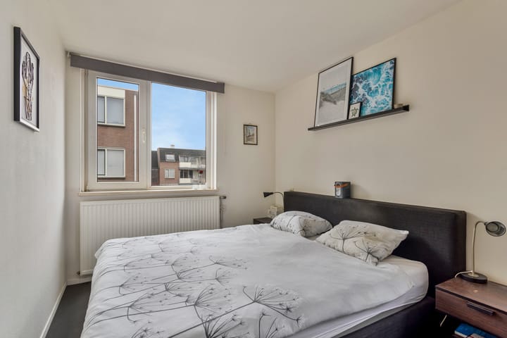 Foto 13 van Romeinenplein 63