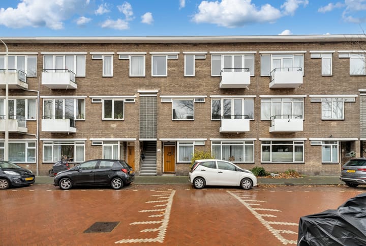 Foto 1 van Van Heutszstraat 7-B