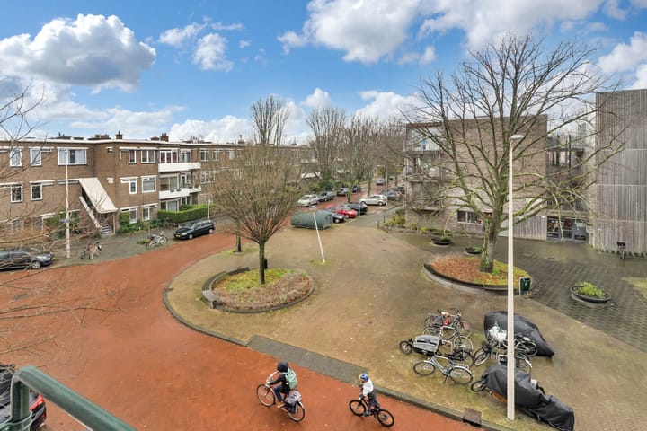 Foto 17 van Van Heutszstraat 7-B