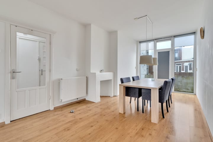 Foto 21 van Van Heutszstraat 7-B