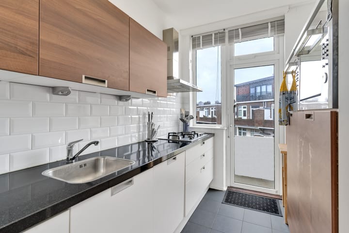 Foto 26 van Van Heutszstraat 7-B