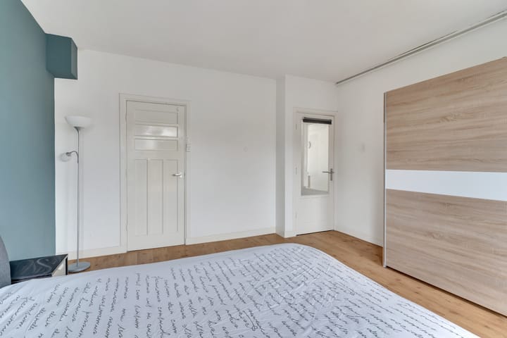 Foto 32 van Van Heutszstraat 7-B