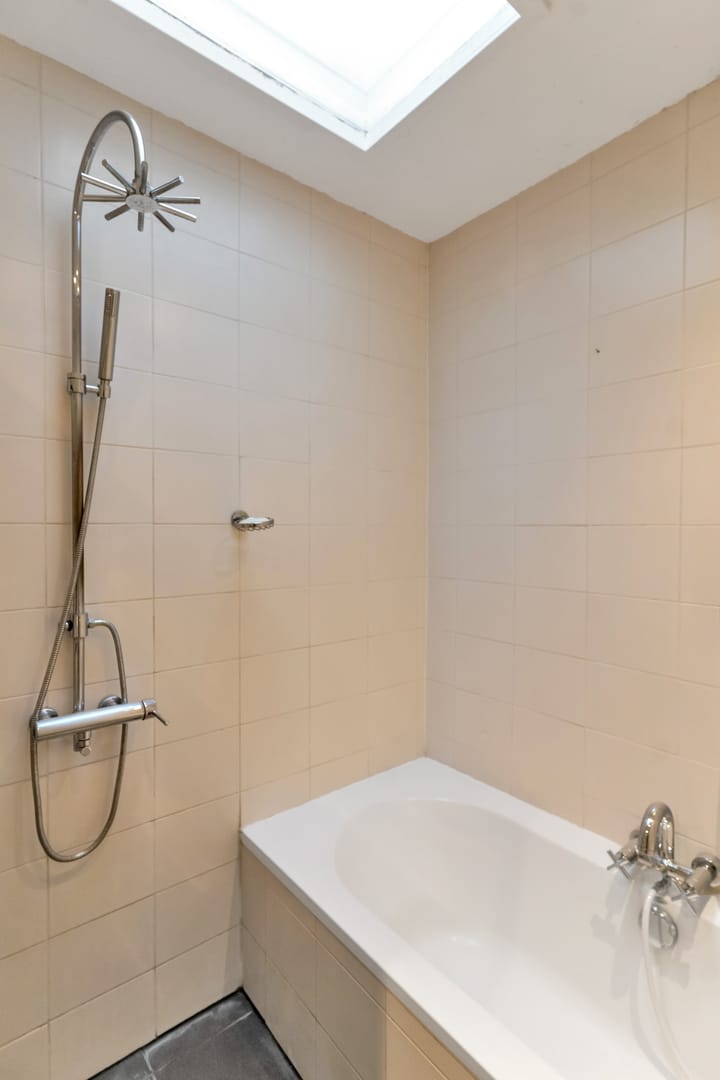 Foto 35 van Van Heutszstraat 7-B