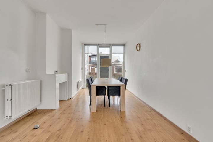 Foto 19 van Van Heutszstraat 7-B