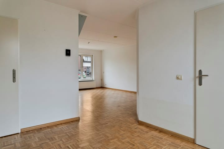 Foto 15 van Steenakker 7