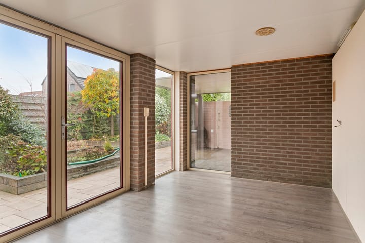 Foto 30 van Steenakker 7