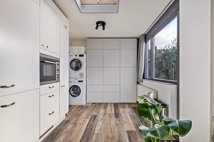 Foto 10 van Elzenstraat 30