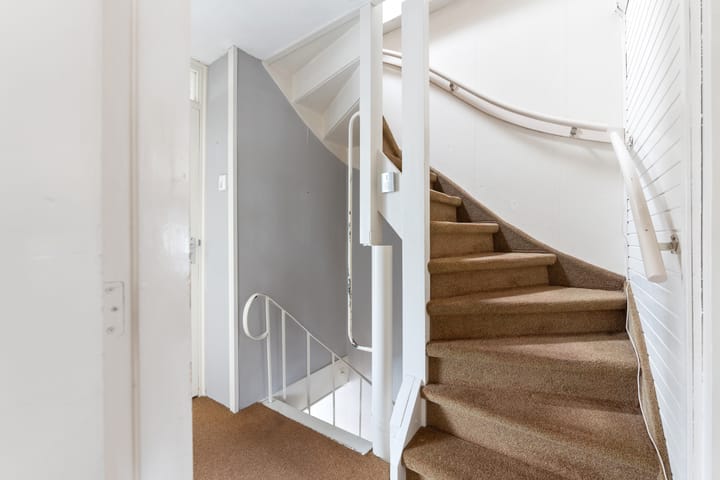 Foto 28 van Brederostraat 17