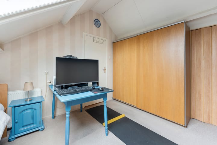 Foto 33 van Brederostraat 17