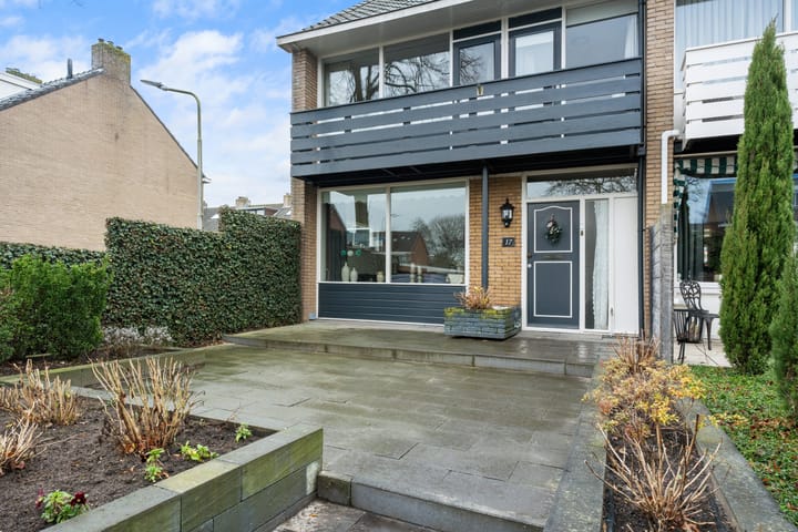 Foto 40 van Brederostraat 17