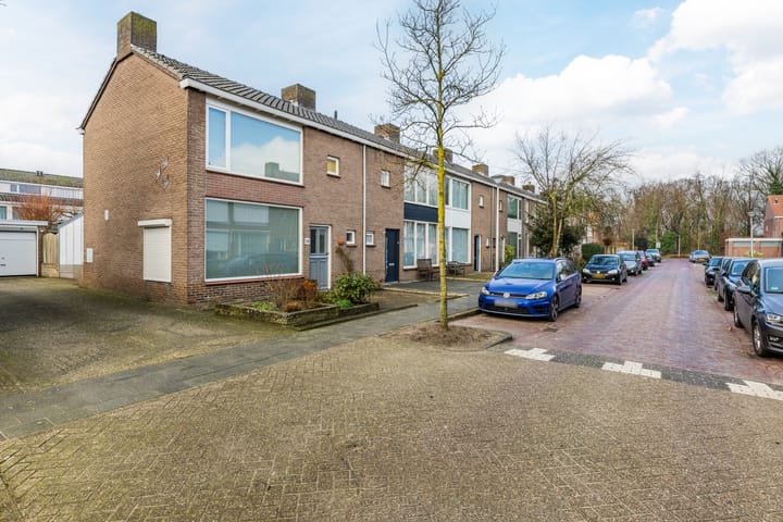 Foto 30 van Pater van den Elsenstr 21