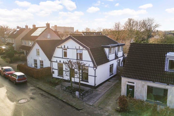 Foto 40 van 1e Wormenseweg 128