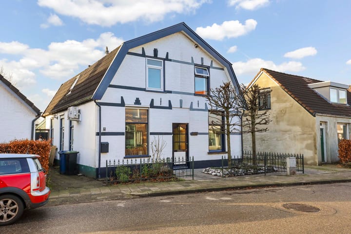 Foto 42 van 1e Wormenseweg 128