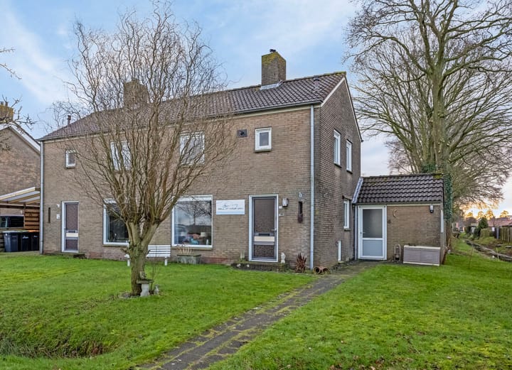 Foto 1 van Dokter Larijweg 25