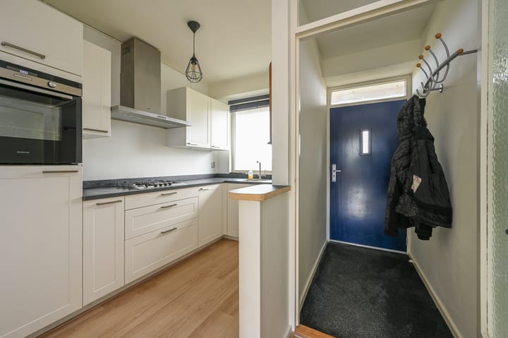 Foto 3 van Burgemeester Caan van Necklaan 346