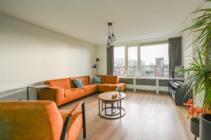 Foto 7 van Burgemeester Caan van Necklaan 346