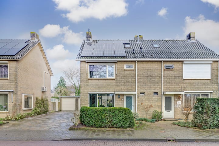 Foto 4 van Lindenstraat 8