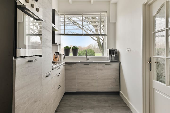 Foto 3 van Schuwacht 182