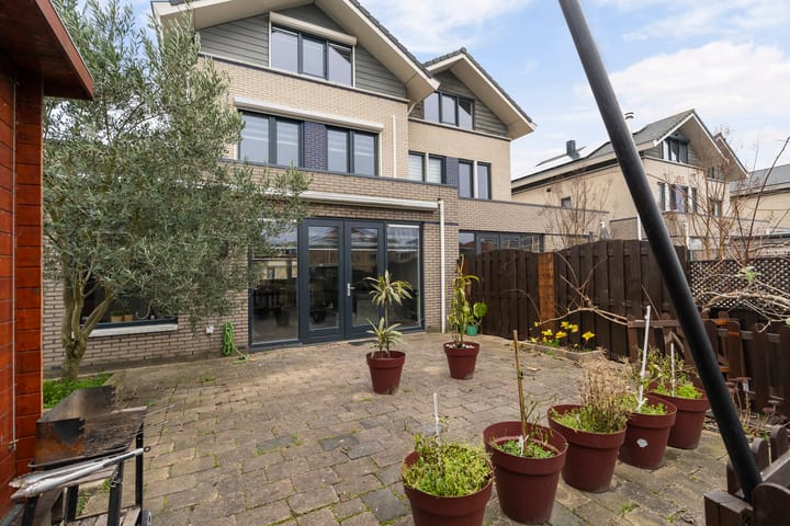 Foto 3 van Topaaslaan 27